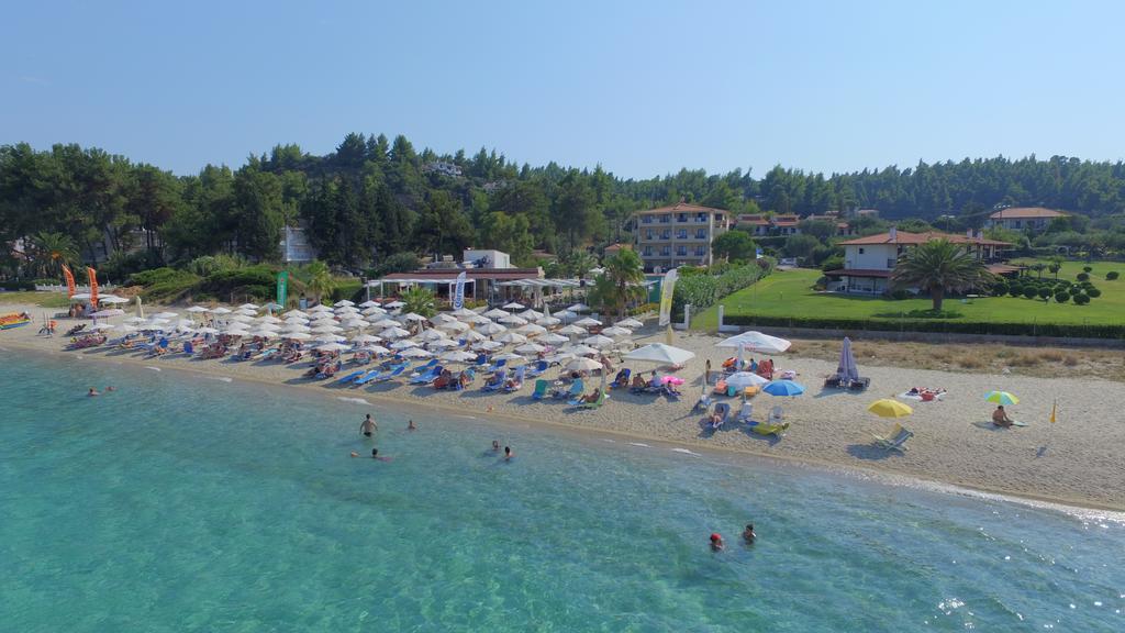 Hotel Azur Kryopigi Exteriör bild