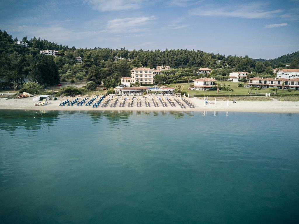 Hotel Azur Kryopigi Exteriör bild