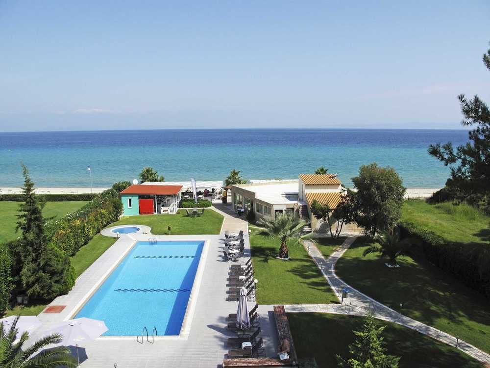 Hotel Azur Kryopigi Exteriör bild