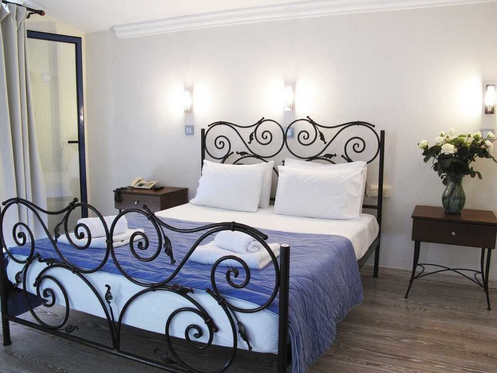Hotel Azur Kryopigi Exteriör bild